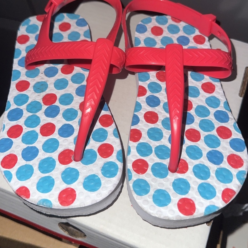 Girls sandals